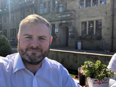 Andrew Stephenson MP enjoying a visit to the Pendle Inn, Barley